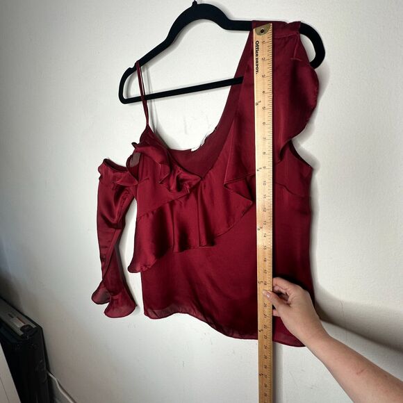 Revolve Lovers + Friends Deep Red Ruffled Flowy One-Sleeve Shoulder Blouse L - Picture 4 of 11